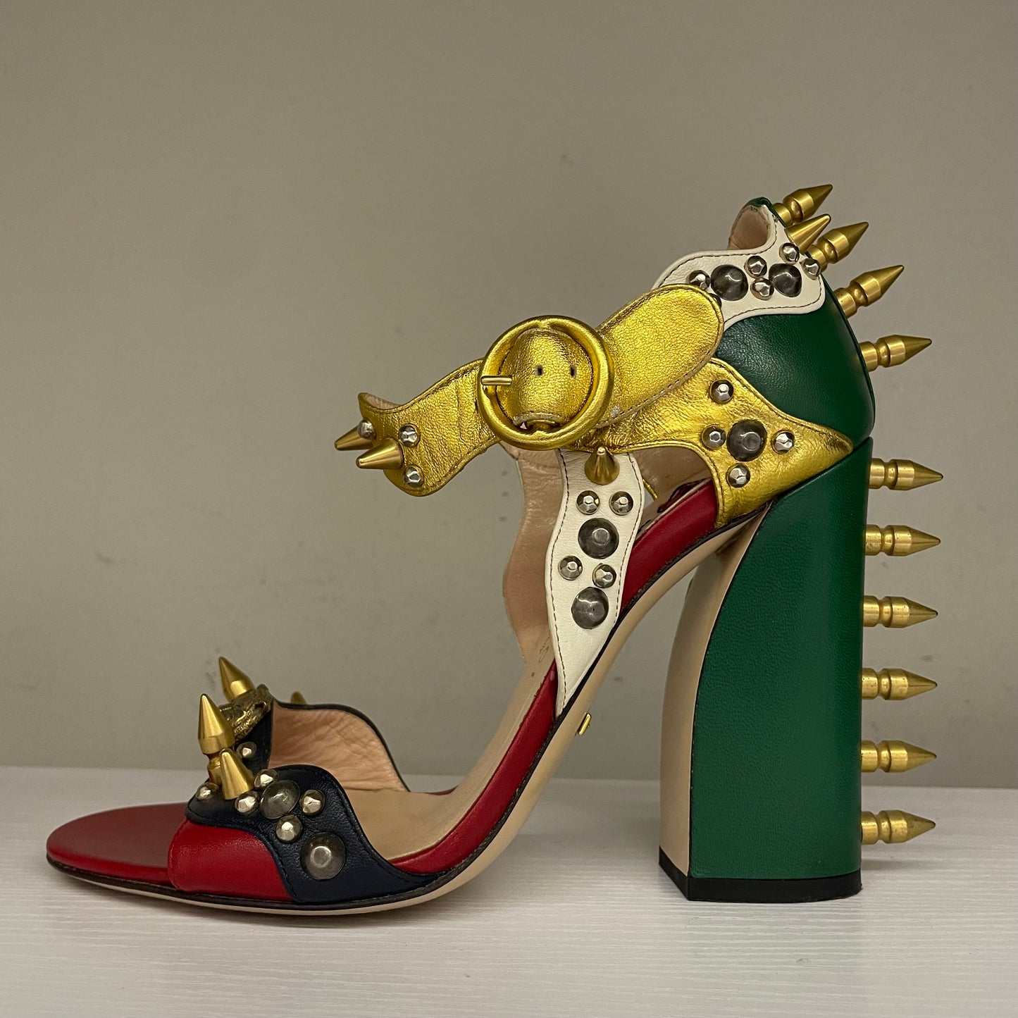 Sandali Gucci SS 2016