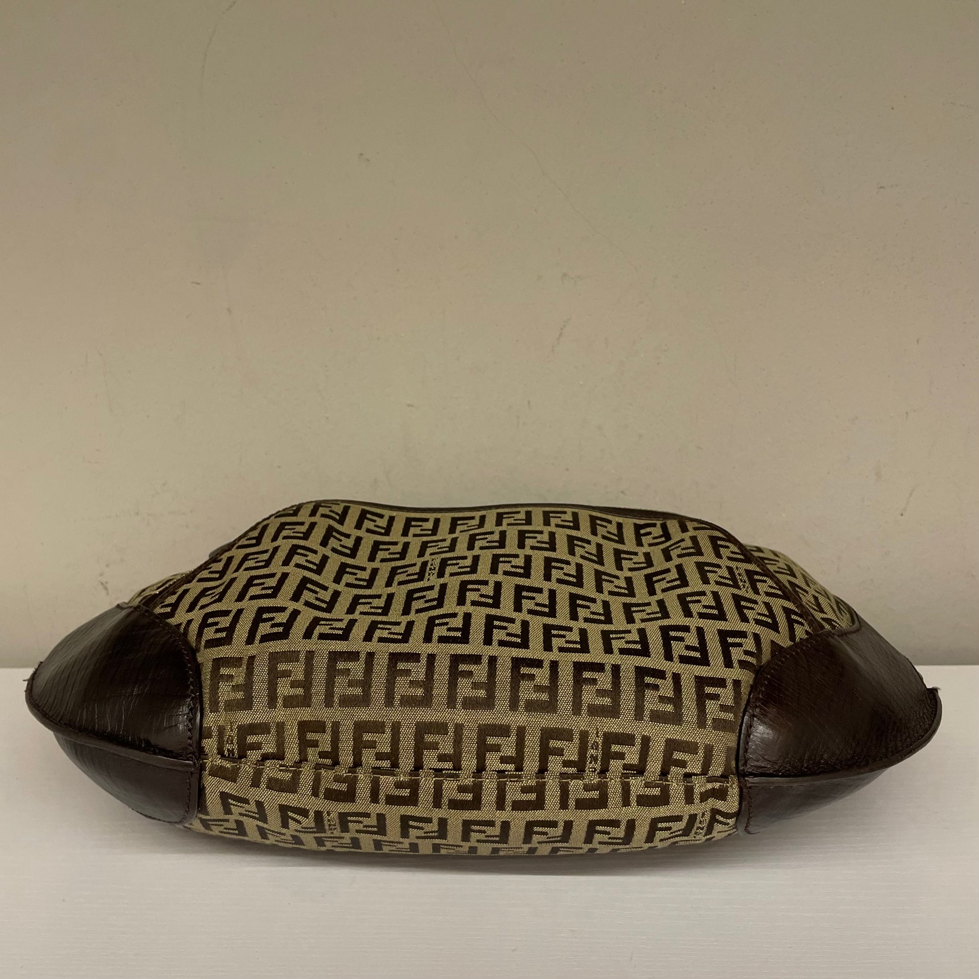 Borsa a spalla Fendi vintage zucchino marrone e beige