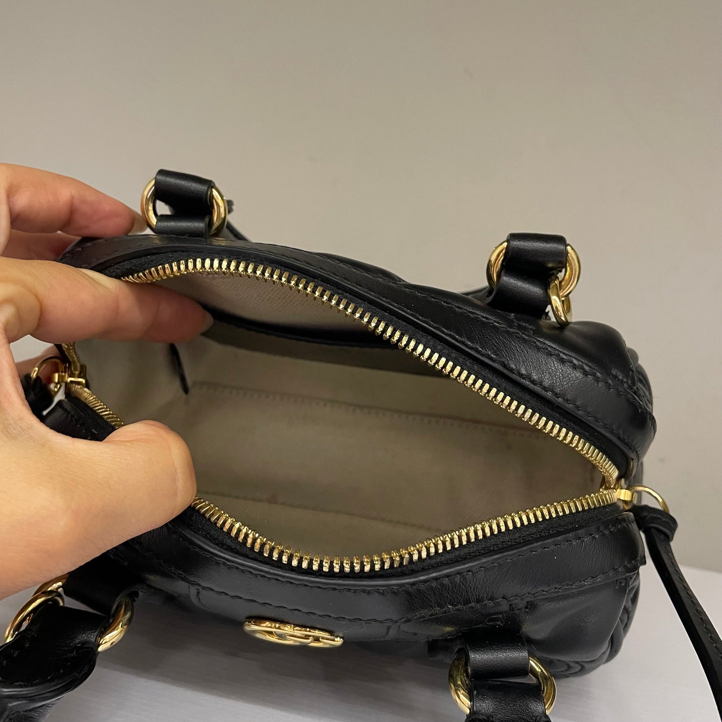 Bauletto GUCCI GG matelassé nero