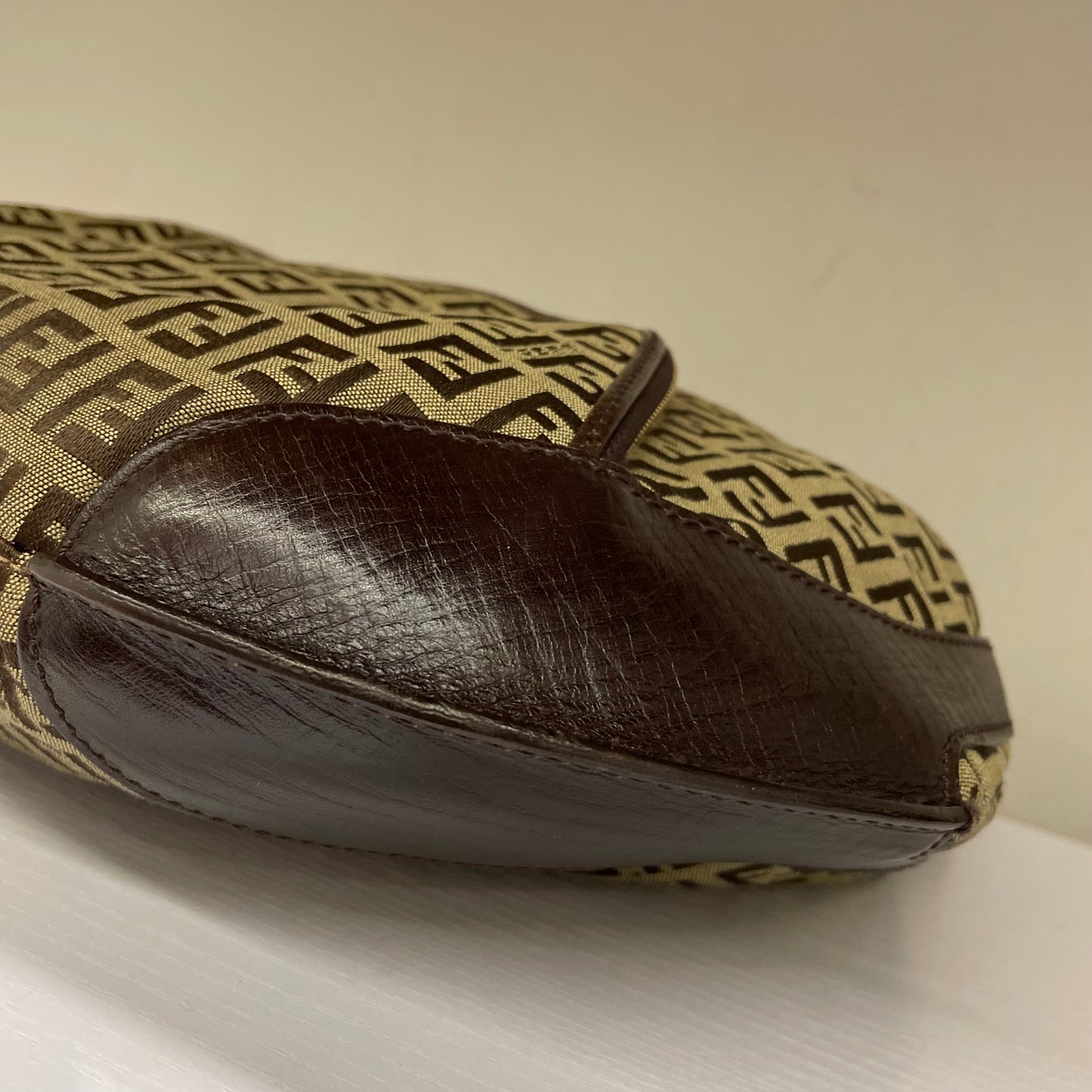 Borsa a spalla Fendi vintage zucchino marrone e beige