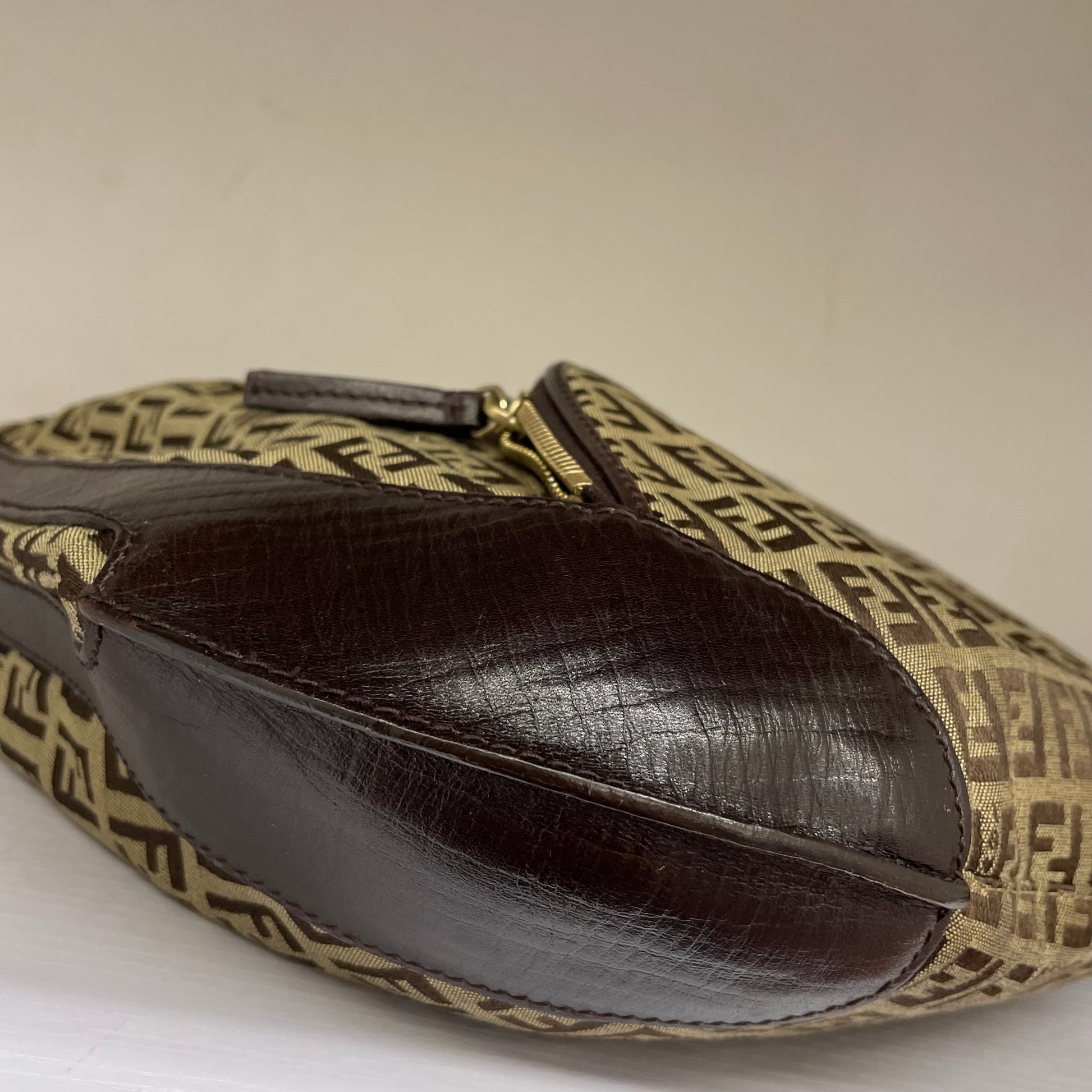 Borsa a spalla Fendi vintage zucchino marrone e beige