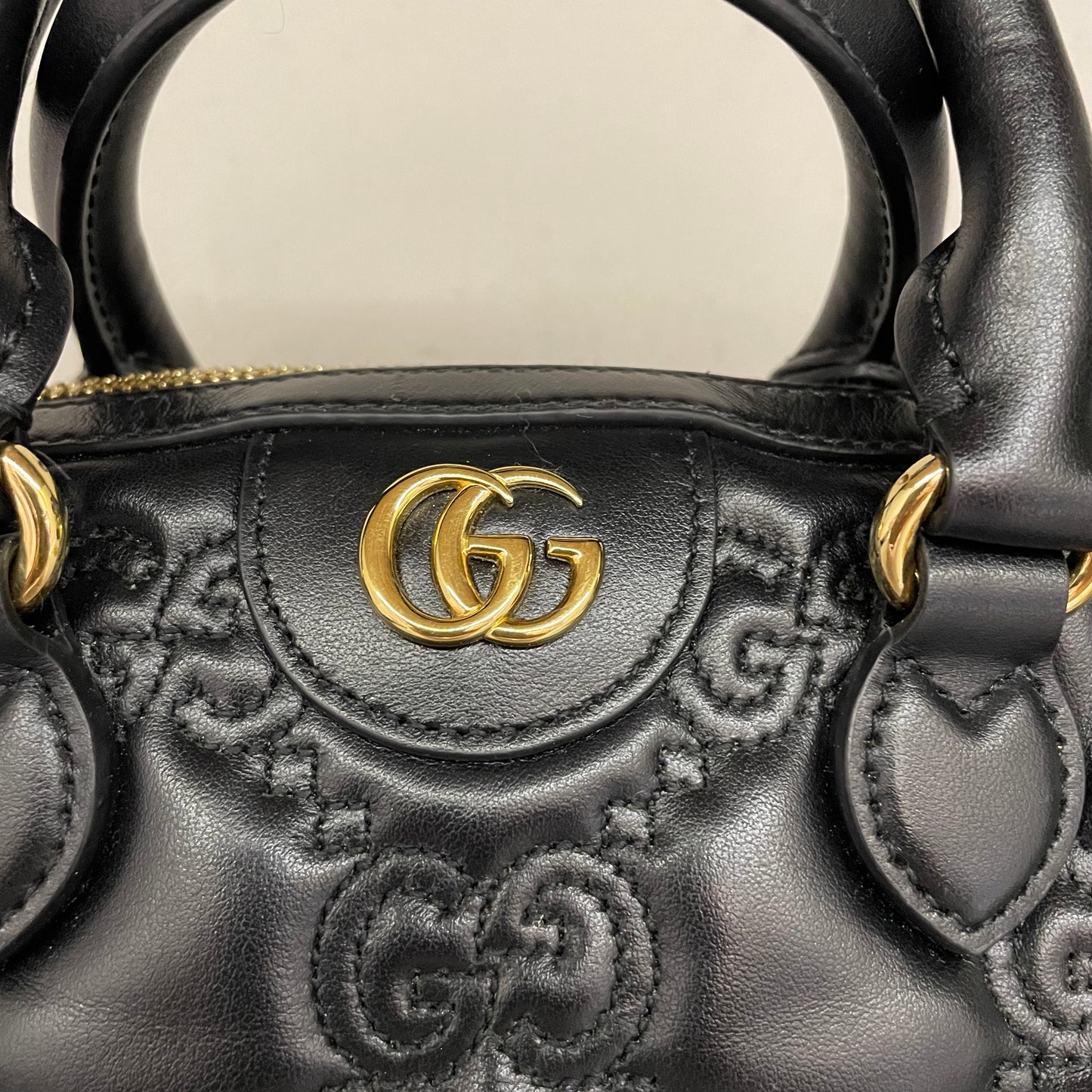 Bauletto GUCCI GG matelassé nero
