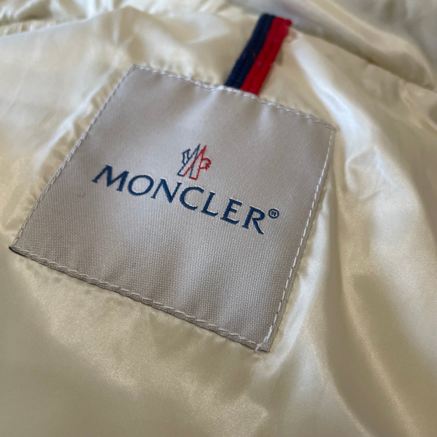 MONCLER nero lucido