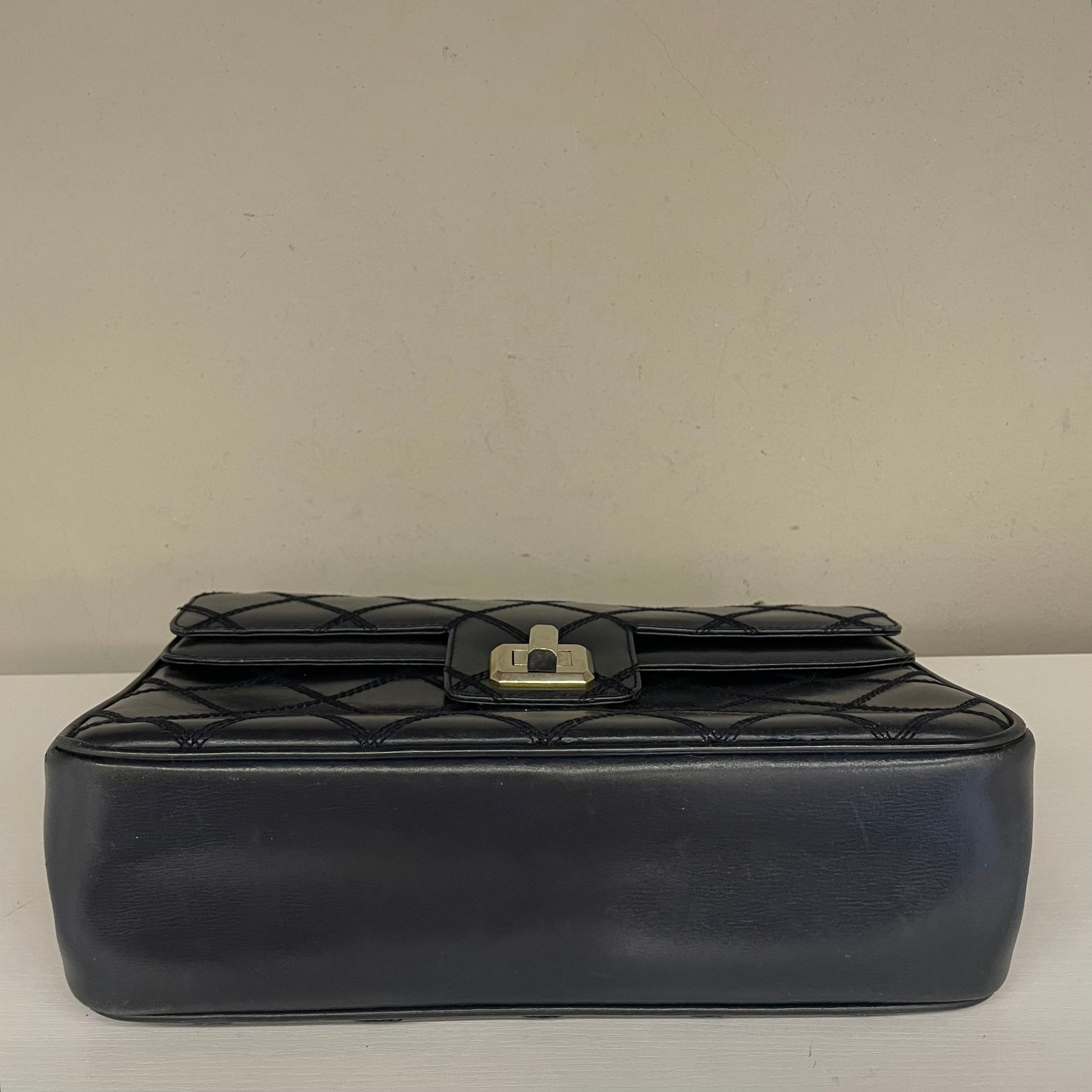 Borsa vintage Pirovano Milano in pelle blu matelassé